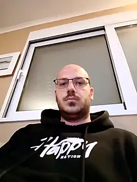 Snapshot of arksex32 chatting on April 2026 03:18:02 AM arksex32 online show from April 2026 03:18:02 AM