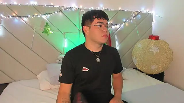 thiago occonor online show from November 2025 01:59:02 AM