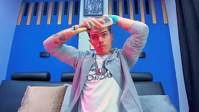 imsammytop online show from October 2025 11:36:02 AM