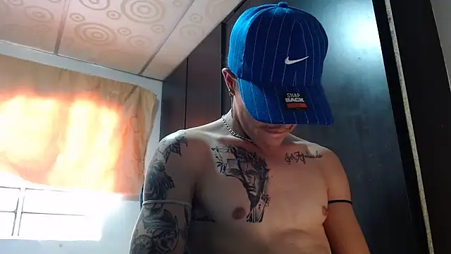 imsammytop online show from April 2026 01:41:01 PM