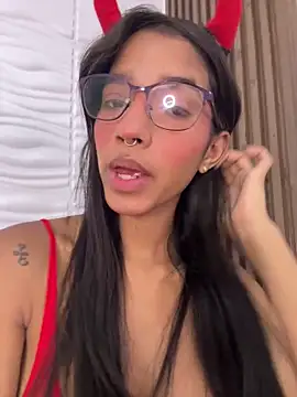 ScarletEvanss  online show from March 2026 11:04:01 AM