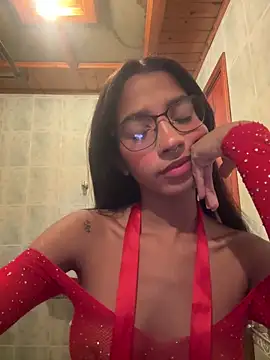 Snapshot of ScarletEvanss_ chatting on April 2026 11:04:02 AM ScarletEvanss online show from April 2026 11:04:02 AM