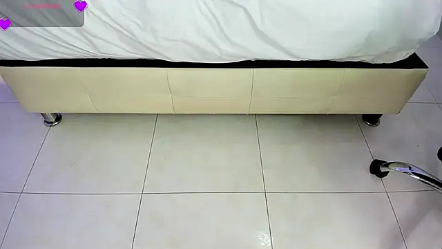 Snapshot of ScarletEvanss_ chatting on May 2026 10:53:01 AM ScarletEvanss online show from May 2026 10:53:01 AM