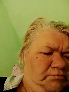 LusiyaGold5 online show from October 2025 09:58:02 PM