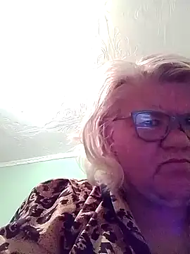 LusiyaGold5 online show from July 2026 10:27:01 PM