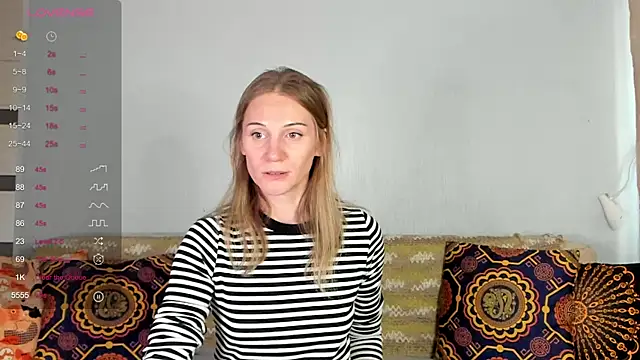 Snapshot of Amalia_Mio chatting on October 2025 08:07:01 AM Amalia Mio online show from October 2025 08:07:01 AM