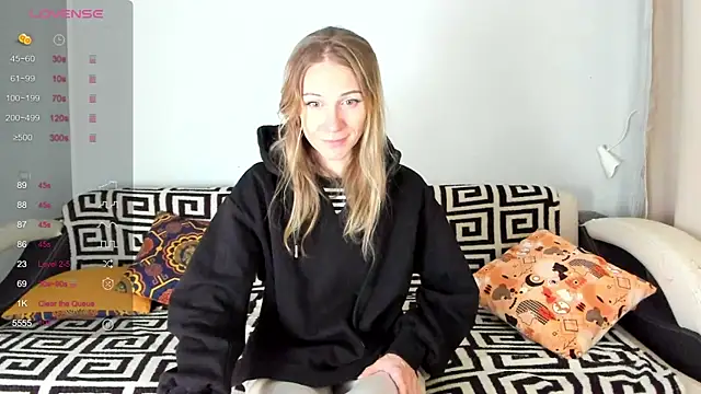 Snapshot of Amalia_Mio chatting on November 2025 07:41:02 AM Amalia Mio online show from November 2025 07:41:02 AM