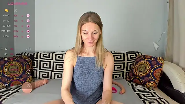 Snapshot of Amalia_Mio chatting on November 2025 10:03:02 AM Amalia Mio online show from November 2025 10:03:02 AM