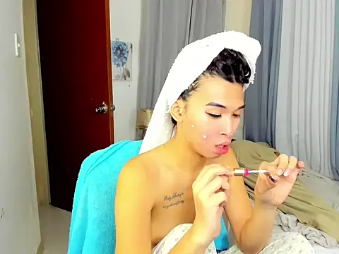 Yourdreamgoddess online show from November 2025 05:14:01 PM