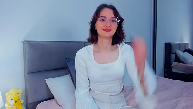 LorrieDegonia online show from October 2025 04:03:02 AM