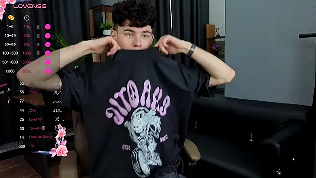 Cute Mike online show from February 2026 04:10:02 AM