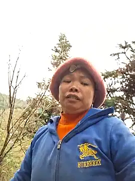 miomio-12 online show from November 2025 03:05:01 AM