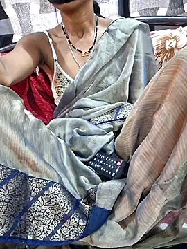 Snapshot of sexy_cpl_mh12 chatting on July 2026 05:38:01 AM sexy cpl mh12 online show from July 2026 05:38:01 AM