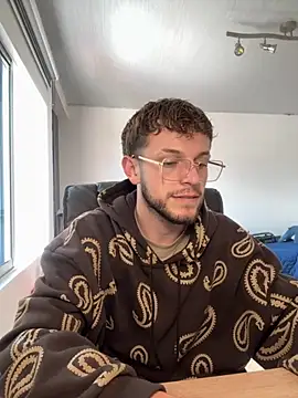 noah red online show from November 2025 04:35:01 PM