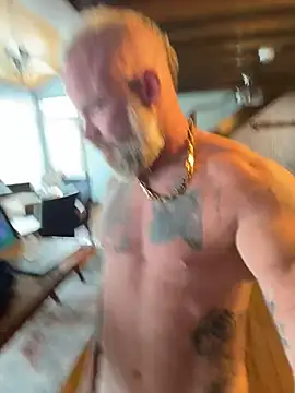Muscledick40 online show from July 2026 08:03:01 PM