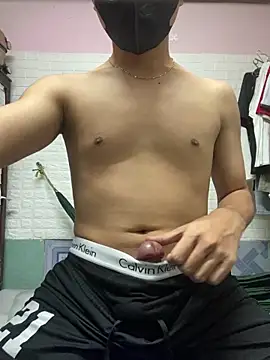 Boyshuaaa online show from October 2025 02:43:02 PM