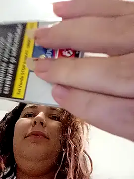 Snapshot of Beatrice1905 chatting on October 2025 12:58:01 PM Beatrice1905 online show from October 2025 12:58:01 PM