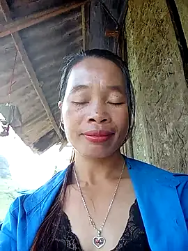 chieu xinh online show from October 2025 03:15:02 AM