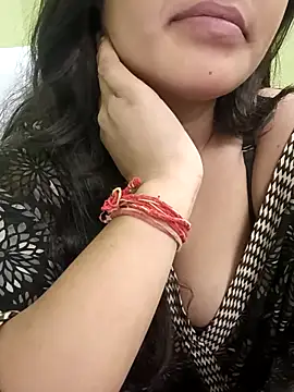 Beautiful Eye online show from December 2025 09:19:02 PM