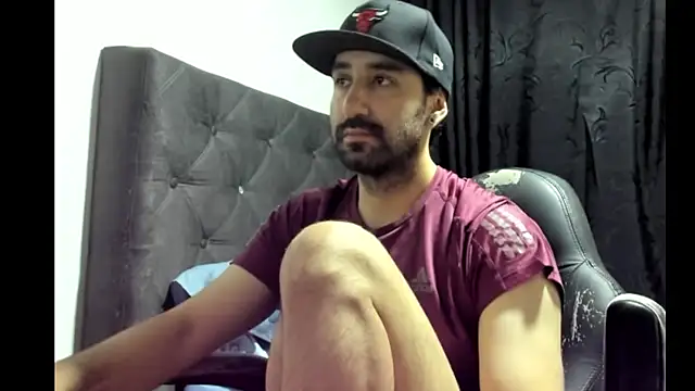 coolfriki online show from November 2025 06:56:02 AM