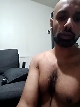 T1T012 online show from February 2026 06:03:01 PM