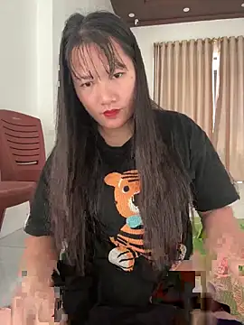 TrangNemo online show from December 2025 07:59:01 AM