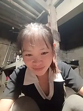 Young vietnamese online show from October 2025 10:32:01 PM