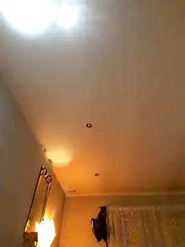 Remello1 online show from February 2026 10:17:02 PM