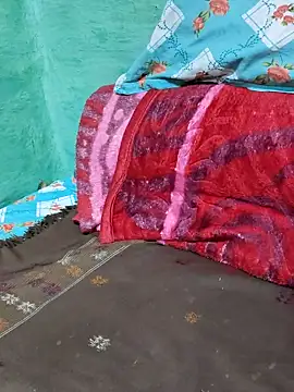 Snapshot of Queen_washna1 chatting on December 2025 10:51:03 PM Queen washna1 online show from December 2025 10:51:03 PM