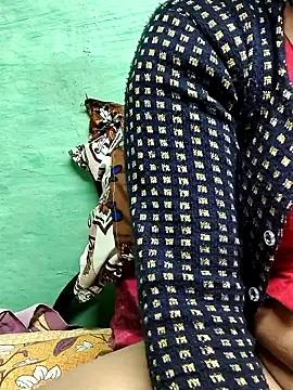 Snapshot of Queen_washna1 chatting on January 2026 10:59:02 PM Queen washna1 online show from January 2026 10:59:02 PM