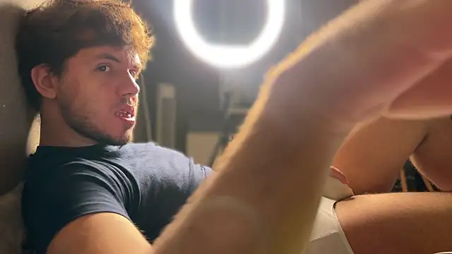 mynameischris online show from November 2025 05:46:01 PM