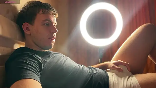 mynameischris online show from February 2026 06:35:01 AM