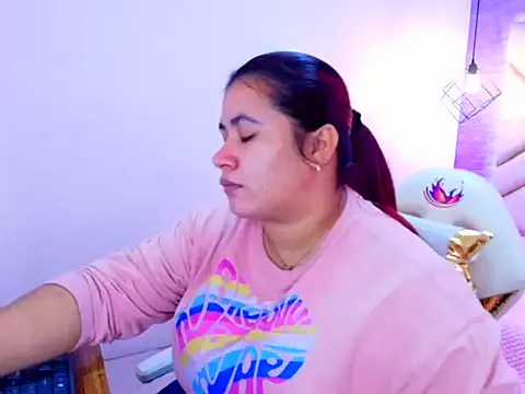 Addyy 02 online show from October 2025 11:42:02 AM