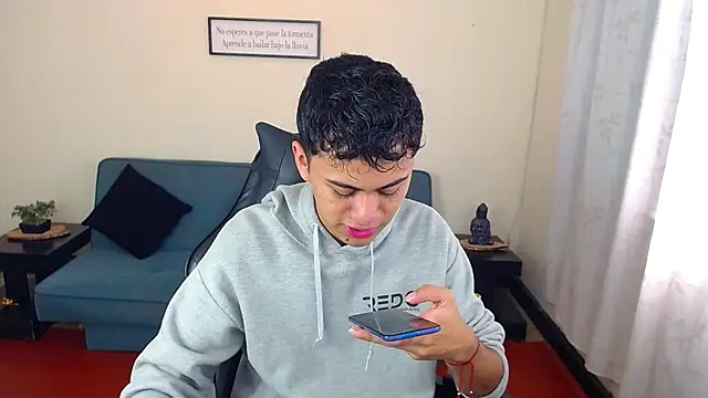 Snapshot of Alancum7 chatting on December 2025 12:56:01 PM Alancum7 online show from December 2025 12:56:01 PM