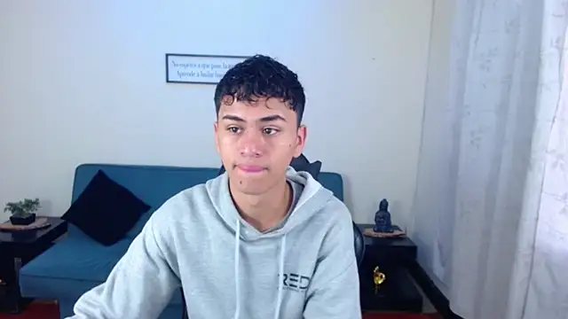 Snapshot of Alancum7 chatting on December 2025 12:56:01 PM Alancum7 online show from December 2025 12:56:01 PM