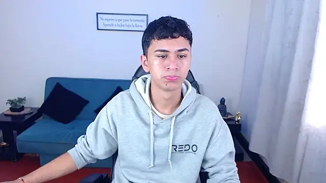 Snapshot of Alancum7 chatting on December 2025 12:57:02 PM Alancum7 online show from December 2025 12:57:02 PM