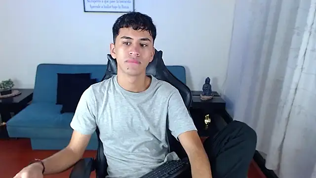 Snapshot of Alancum7 chatting on March 2026 12:56:02 PM Alancum7 online show from March 2026 12:56:02 PM