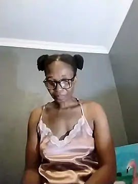 NaughtyCouga online show from December 2025 06:56:02 PM