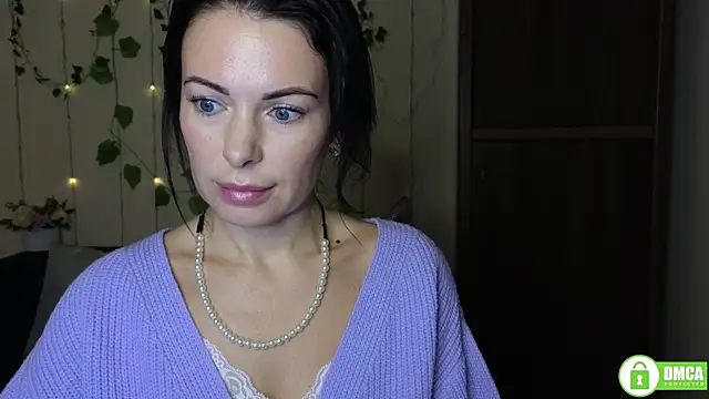 Rita lovvylyou online show from October 2025 11:22:01 AM