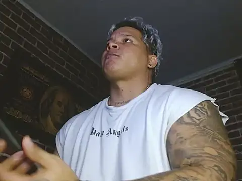 jordan bigcock  online show from October 2025 02:21:02 AM