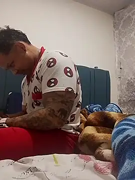 jordan bigcock  online show from April 2026 01:33:01 AM