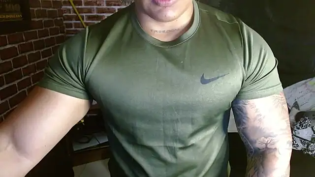 Snapshot of jordan_bigcock_ chatting on May 2026 01:51:01 PM jordan bigcock online show from May 2026 01:51:01 PM