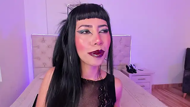Snapshot of Nina_fox_0691 chatting on May 2026 03:17:01 PM Nina fox 0691 online show from May 2026 03:17:01 PM