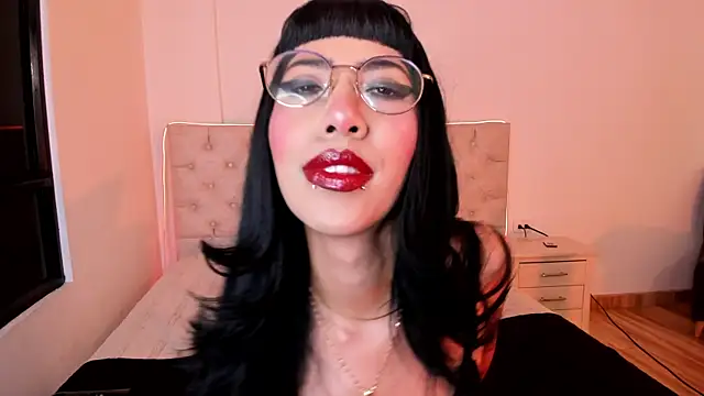 Snapshot of Nina_fox_0691 chatting on May 2026 07:26:02 PM Nina fox 0691 online show from May 2026 07:26:02 PM