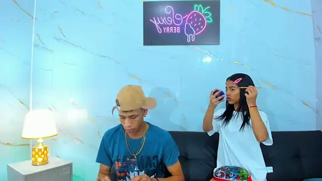 Little nicoll online show from March 2026 01:31:02 AM