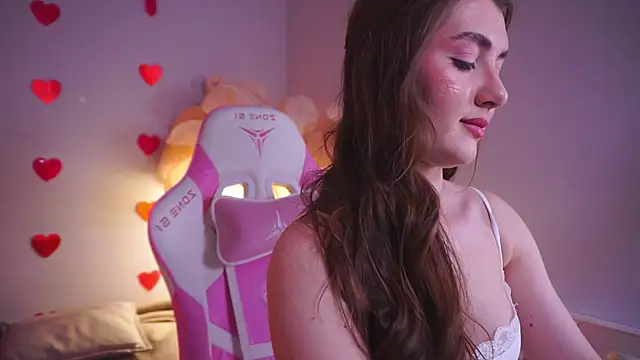 LureOfEva online show from February 2026 09:00:01 PM