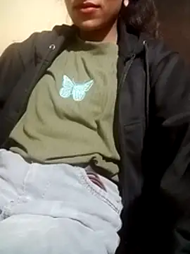 Mahi677 online show from December 2025 03:44:01 AM