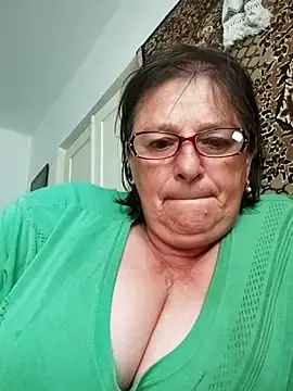Snapshot of MilaCold5443 chatting on May 2026 12:23:01 PM MilaCold5443 online show from May 2026 12:23:01 PM