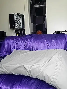 SLIM-BONEZ-N-HARMONY online show from February 2026 01:15:02 AM