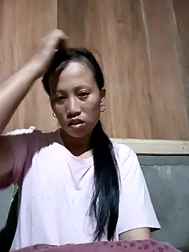 jerry-xx online show from November 2025 01:54:02 PM